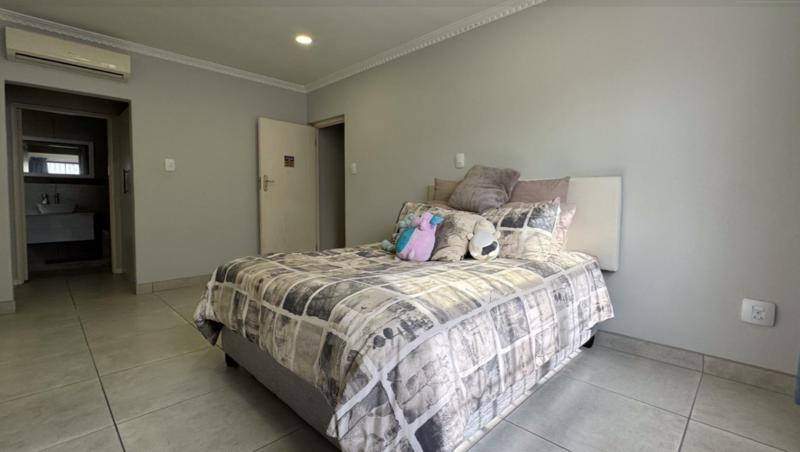 4 Bedroom Property for Sale in Strand Central Western Cape